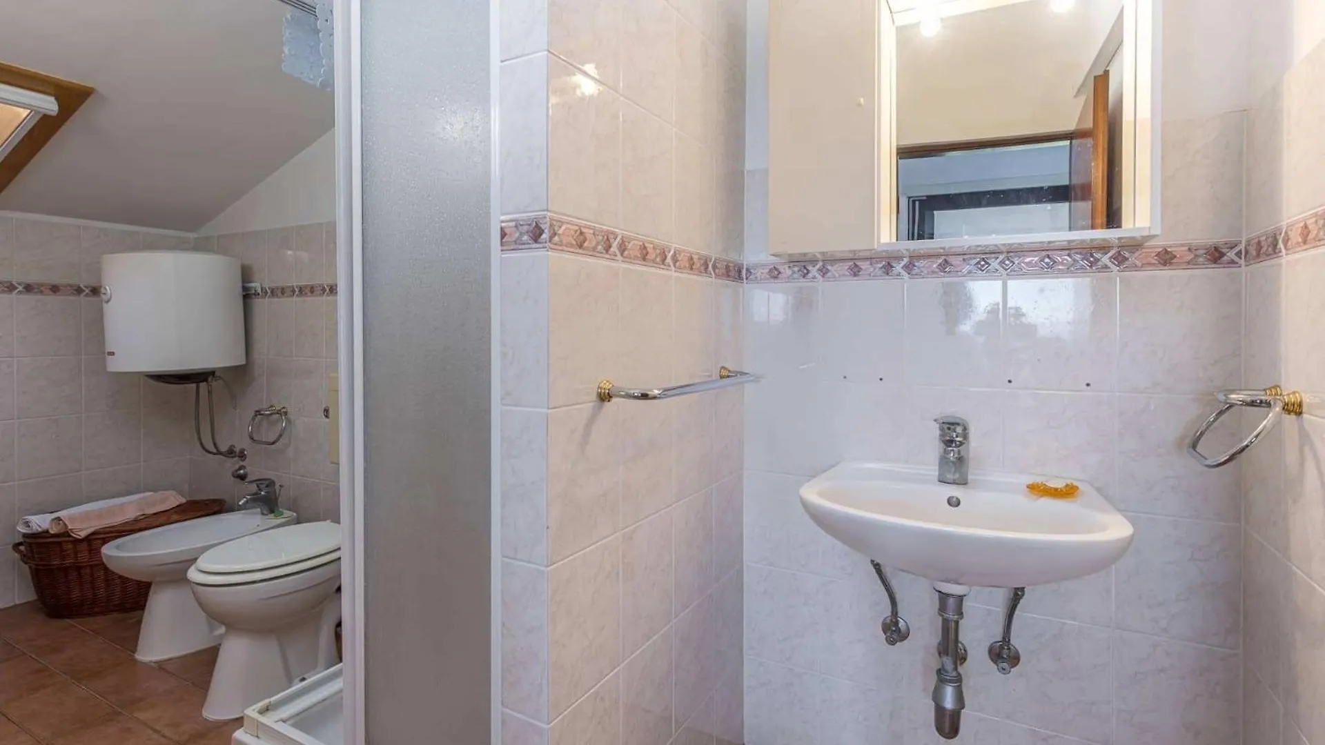 Apartments By The Sea Njivice, Krk - 21868