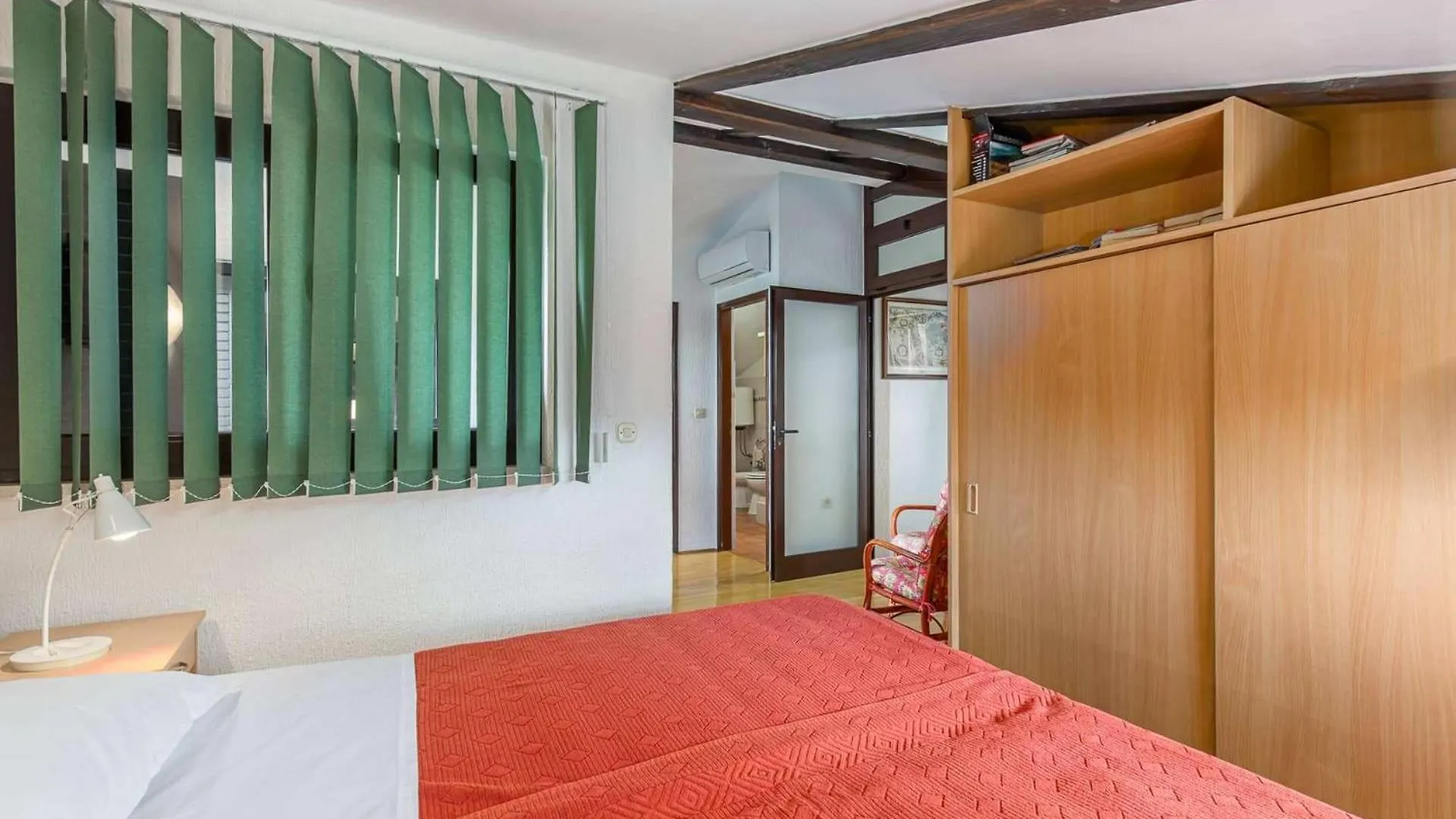 Apartments By The Sea Njivice, Krk - 21868