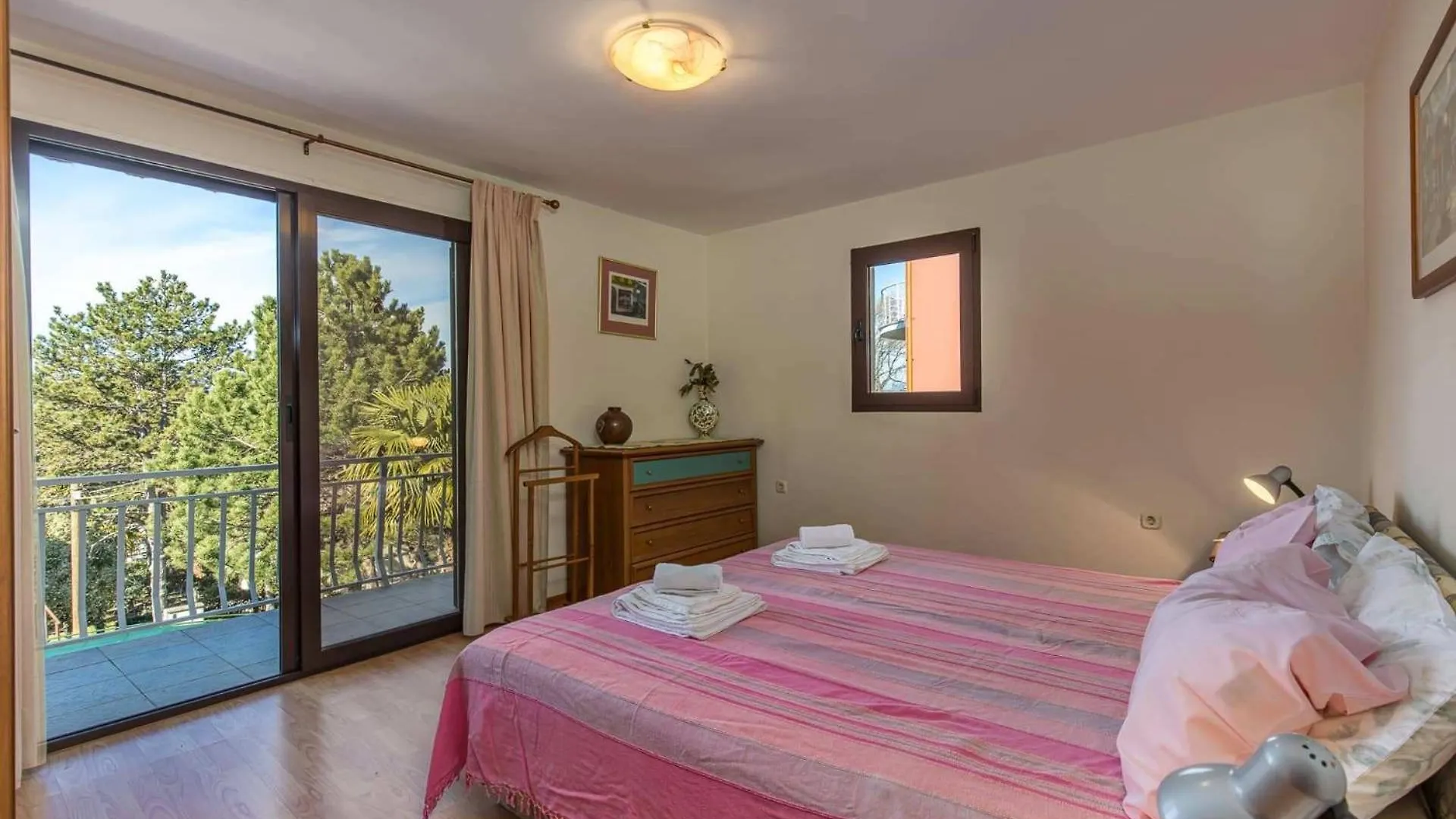 Apartments By The Sea Njivice, Krk - 21868